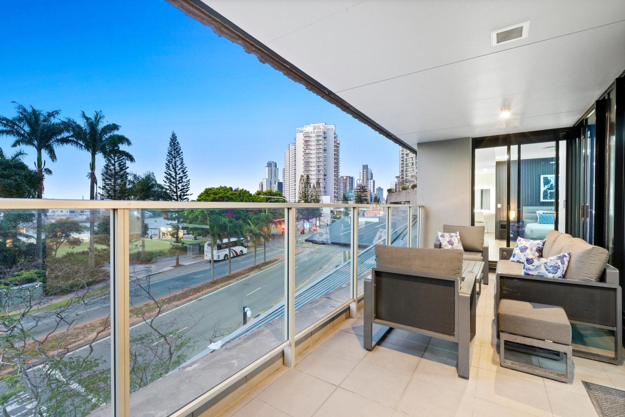 Circle On Cavill - Self Contained & Privately Managed Apartments - Wow Stay Gold Coast Exterior foto